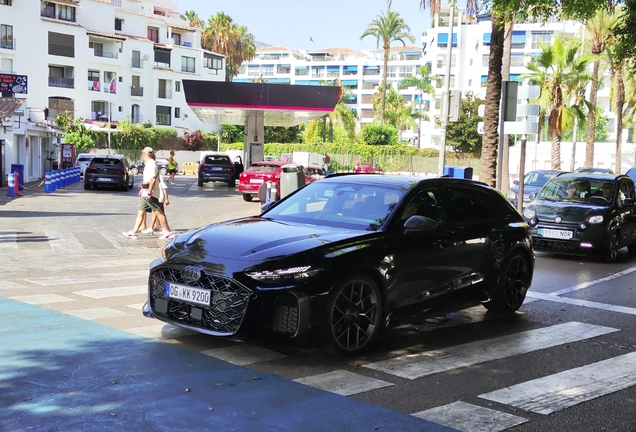 Audi RS5 Avant B10