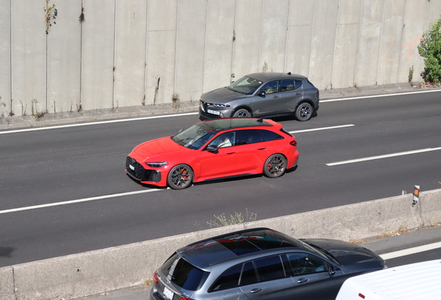 Audi RS5 Avant B10