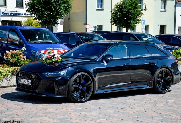 Audi RS6 Avant C8