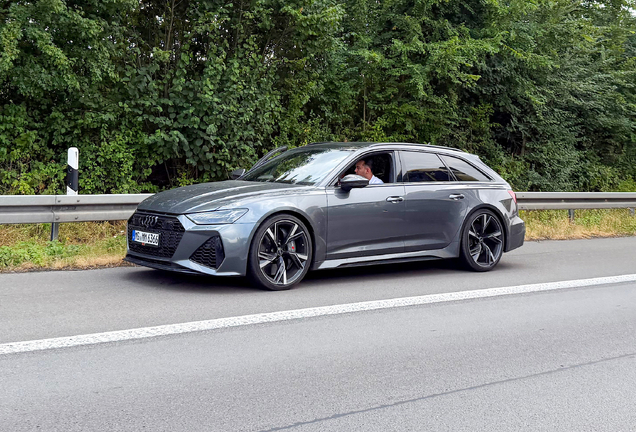 Audi RS6 Avant C8