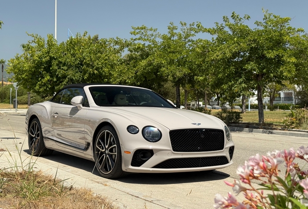 Bentley Continental GTC V8 2020