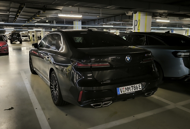 BMW M760e xDrive