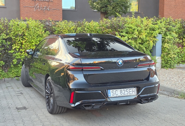 BMW M760e xDrive