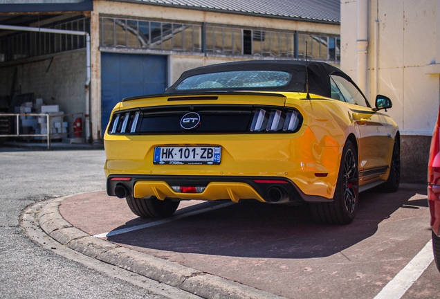 Ford Mustang GT Convertible 2015