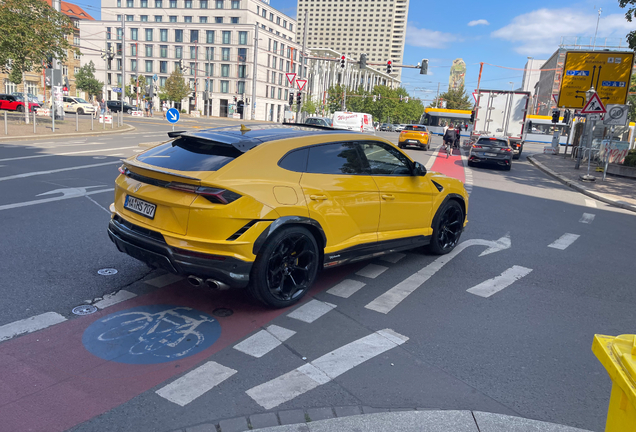 Lamborghini Urus Performante