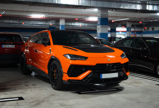 Lamborghini Urus Performante