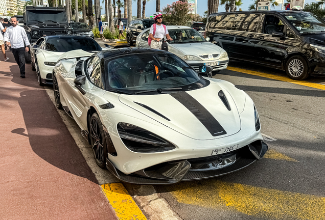McLaren 765LT