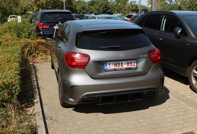 Mercedes-AMG A 45 W176 2015