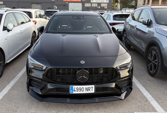 Mercedes-AMG CLA 45 S Shooting Brake X118