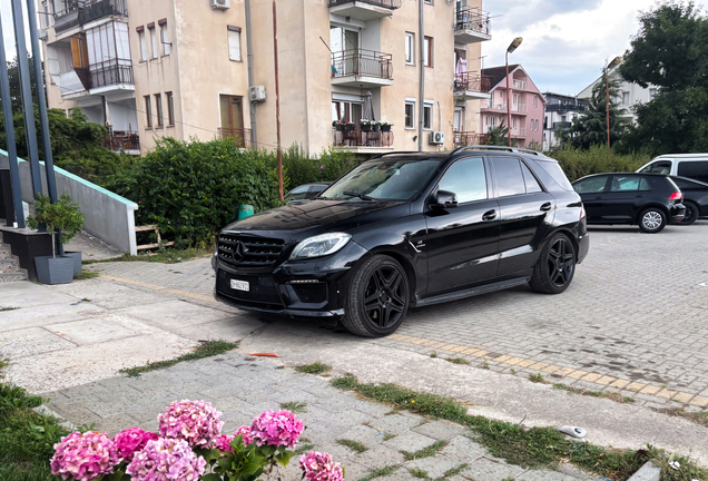 Mercedes-Benz ML 63 AMG W166