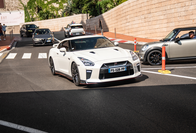 Nissan GT-R 2017
