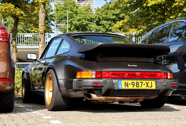 Porsche 930 Turbo