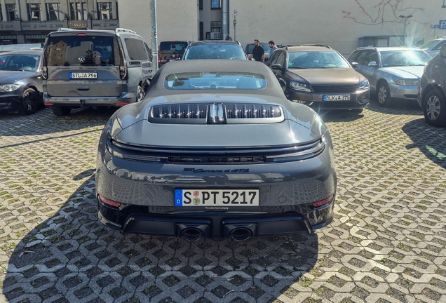Porsche 992 Carrera 4 GTS Cabriolet MkII