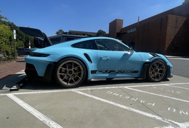 Porsche 992 GT3 RS MkI Weissach Package