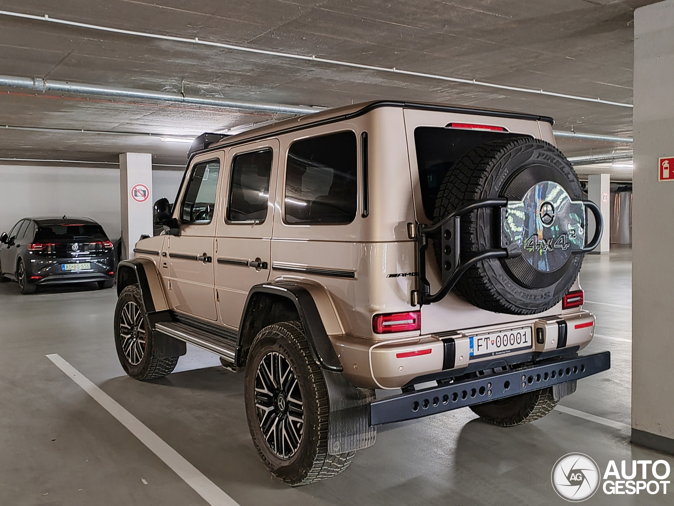 【希少】Mercedes-AMG G 63 4x4² W463(1:12) Mercedes-AMG G 63 4x4² W463 - 12 August 2026 - Autogespot