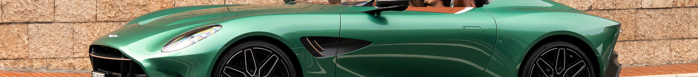 Aston Martin DBR22