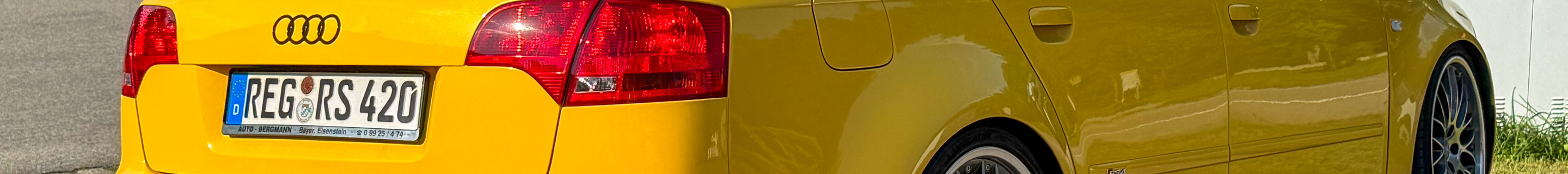 Audi RS4 Avant B7