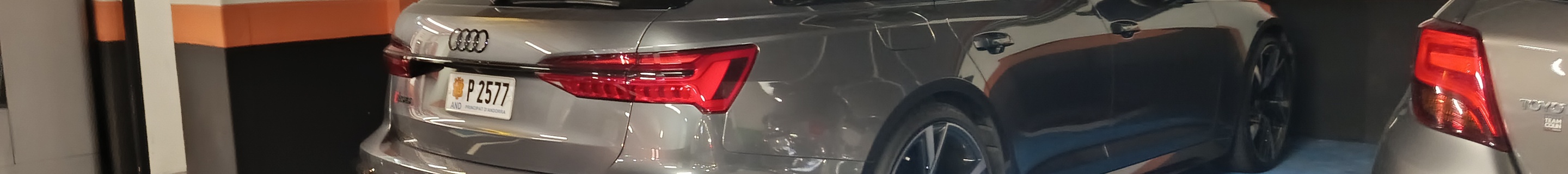 Audi RS6 Avant C8