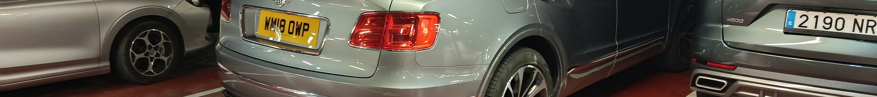 Bentley Bentayga V8