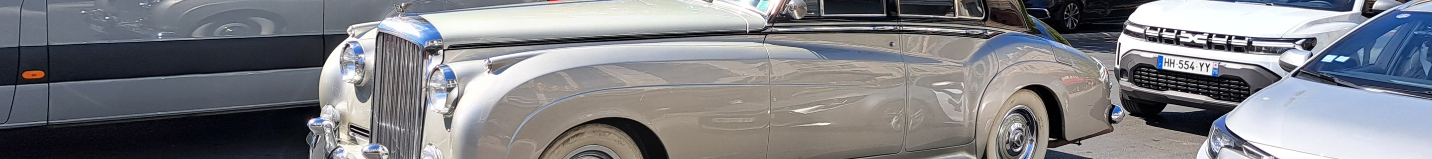 Bentley S1