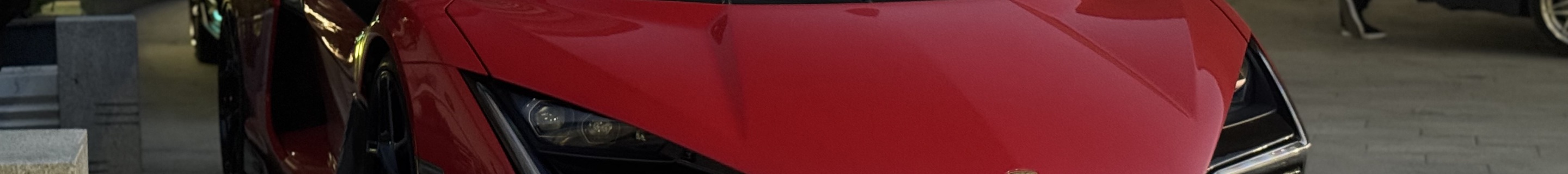 Lamborghini Revuelto