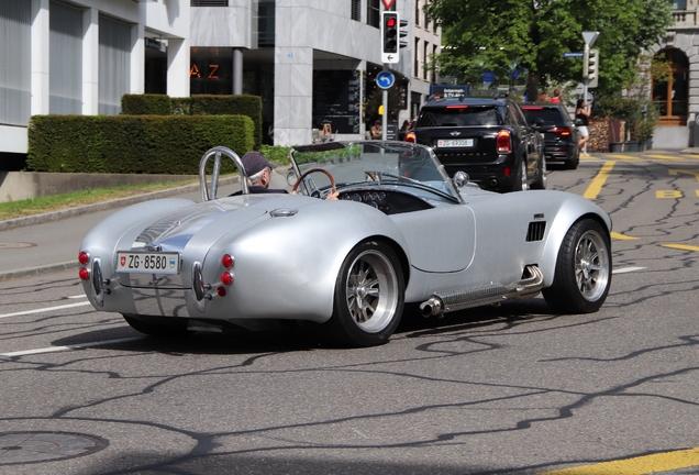 AC Cobra 427
