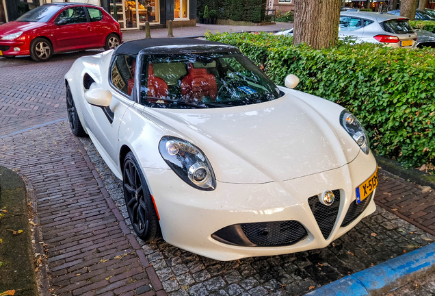 Alfa Romeo 4C Spider