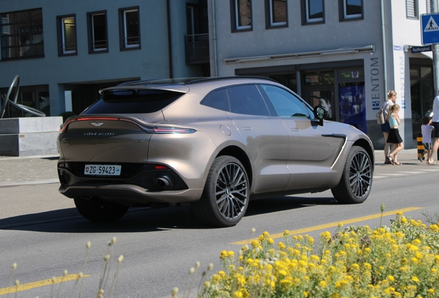 Aston Martin DBX