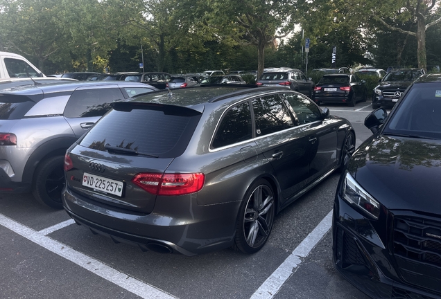 Audi RS4 Avant B8