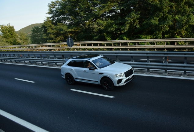 Bentley Bentayga V8 S 2024