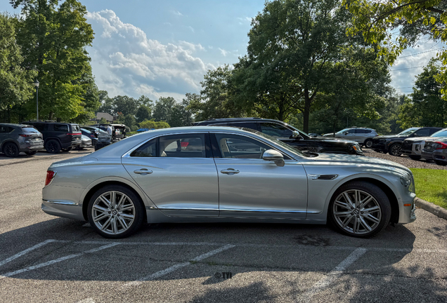 Bentley Flying Spur Hybrid