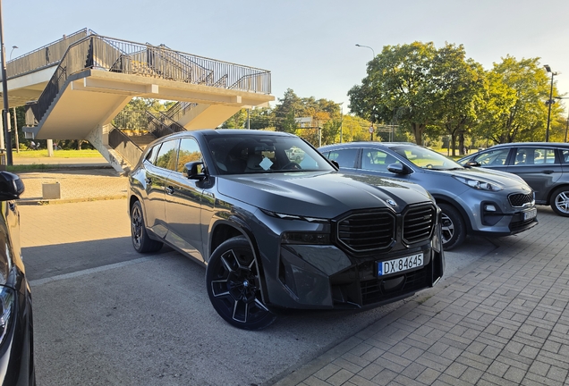BMW XM G09