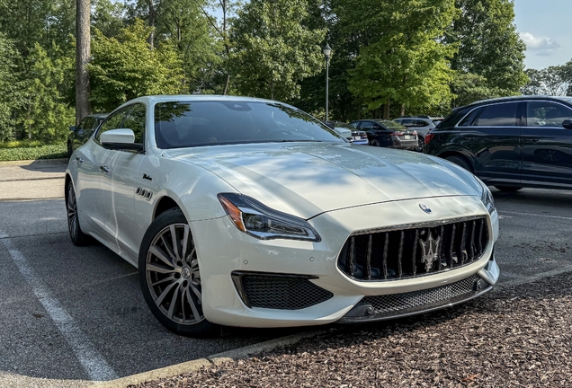 Maserati Quattroporte Modena