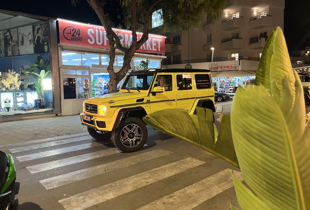 Mercedes-Benz G 500 4X4²