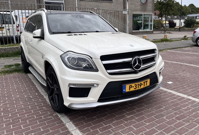 Mercedes-Benz GL 63 AMG X166