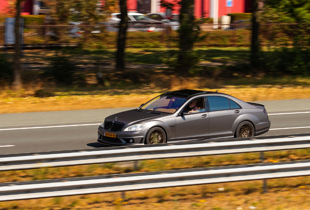 Mercedes-Benz S 63 AMG W221 2010