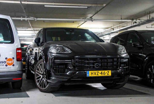 Porsche 9YA Cayenne Turbo E-Hybrid