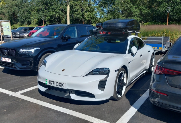 Porsche Taycan Turbo MkI