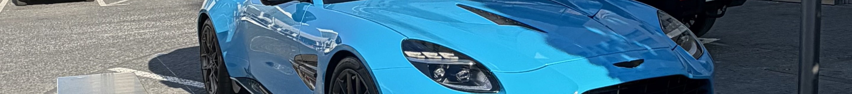 Aston Martin Vanquish