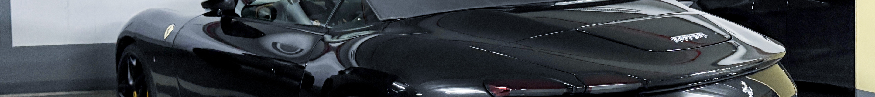 Ferrari Roma Spider