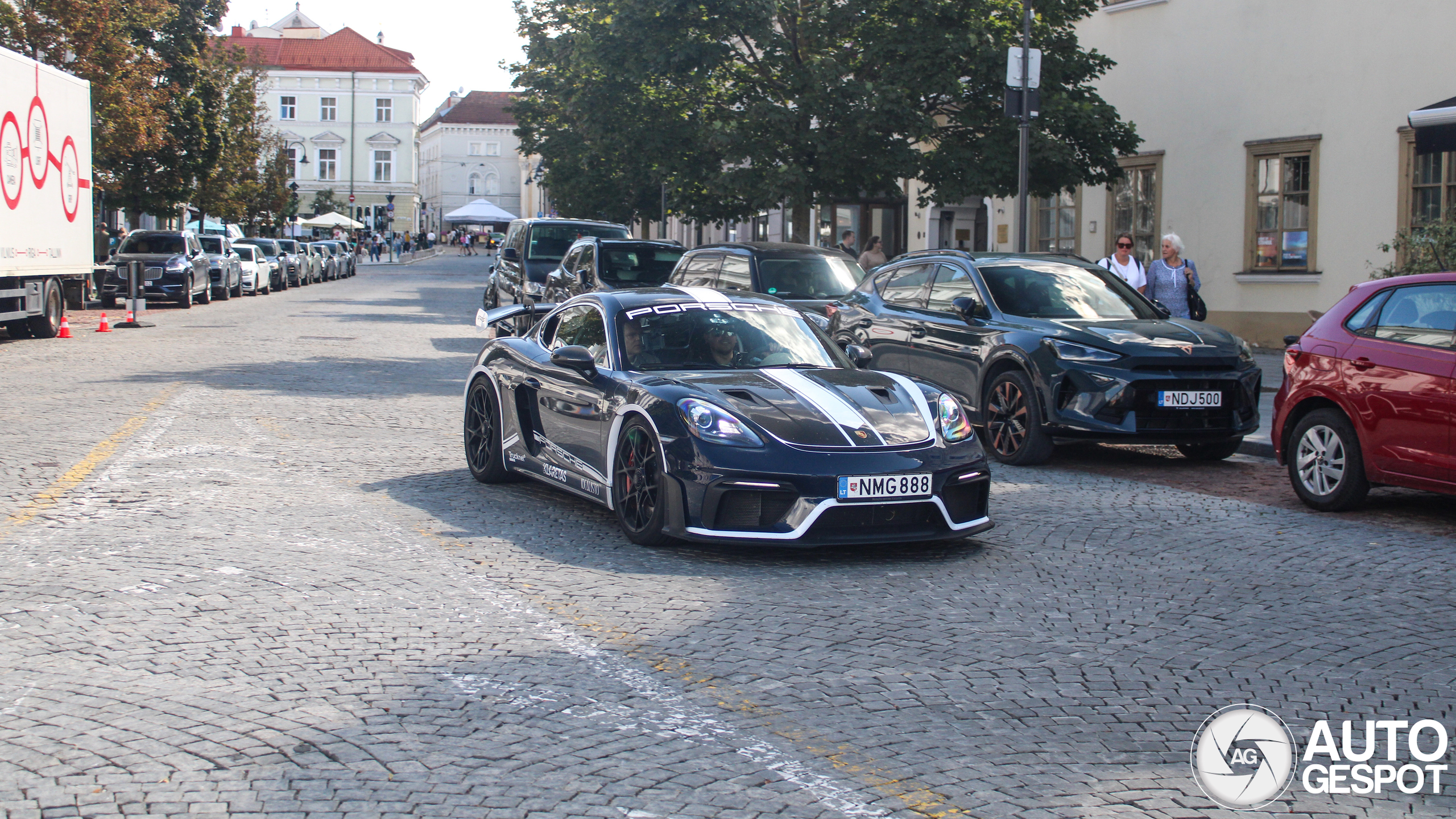 Porsche 718 Cayman GT4 RS Weissach Package