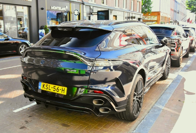 Aston Martin DBX S