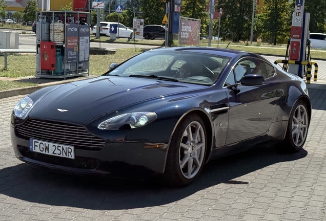 Aston Martin V8 Vantage