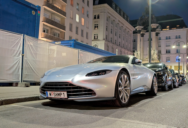 Aston Martin V8 Vantage Roadster 2020