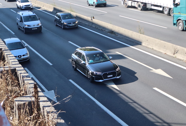 Audi RS4 Avant B9