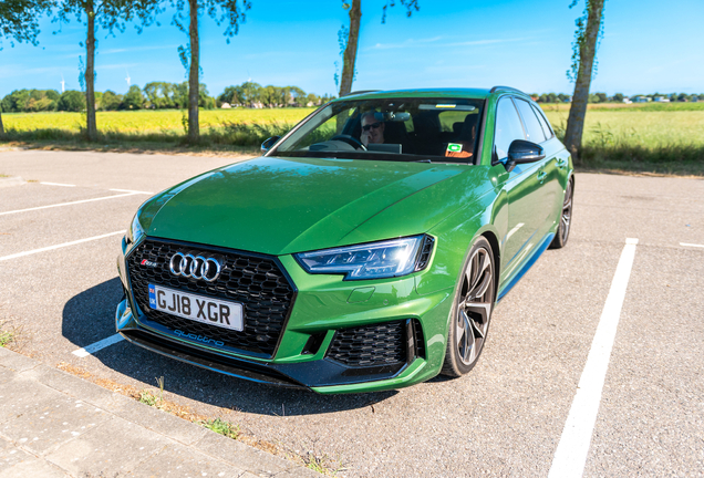 Audi RS4 Avant B9