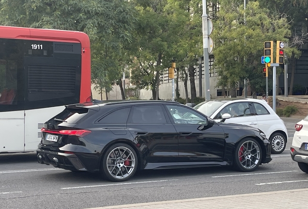 Audi RS5 Avant B10
