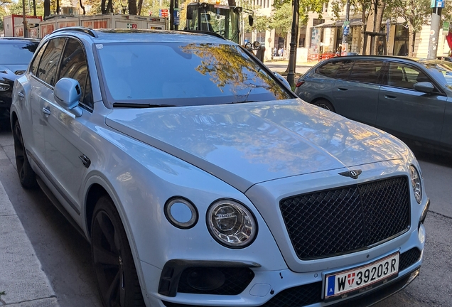 Bentley Bentayga V8 2021