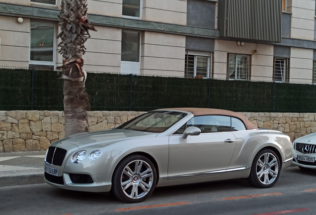 Bentley Continental GTC V8
