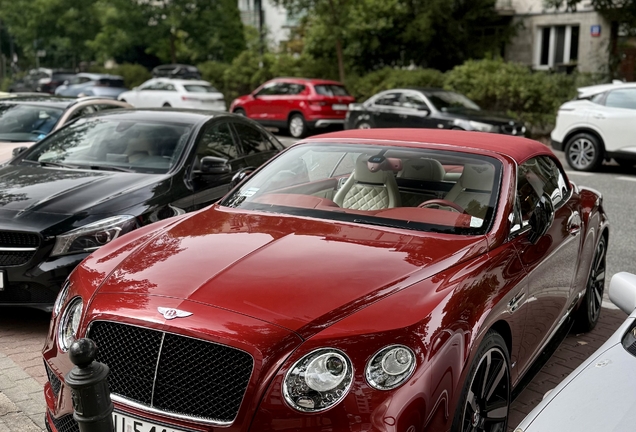 Bentley Continental GTC V8 S